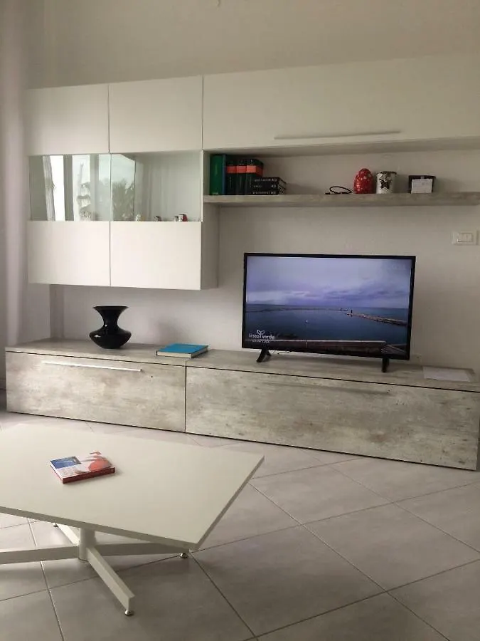 Apartment Appartamento Sul Porto Loano