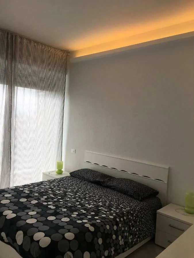 Apartment Appartamento Sul Porto Loano Italy