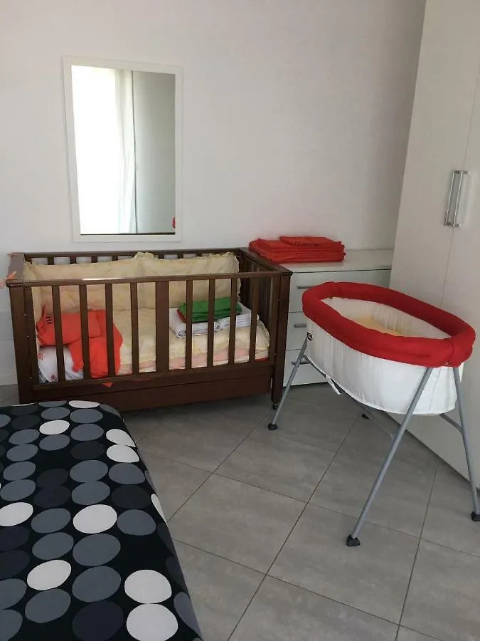 Apartment Appartamento Sul Porto Loano